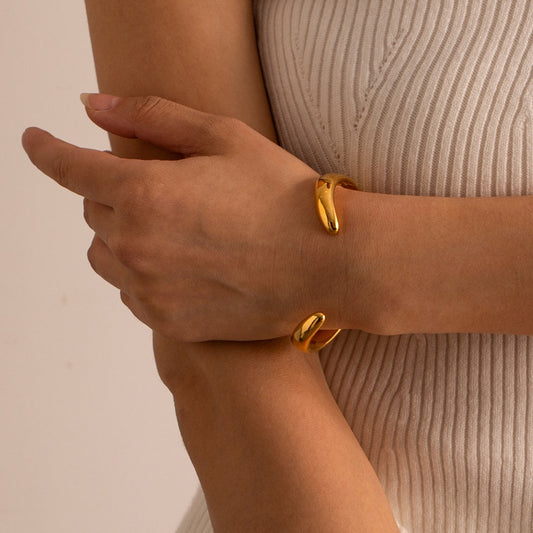 18K Gold Plated - Light Luxury Irregular Open Bangle Bracelet